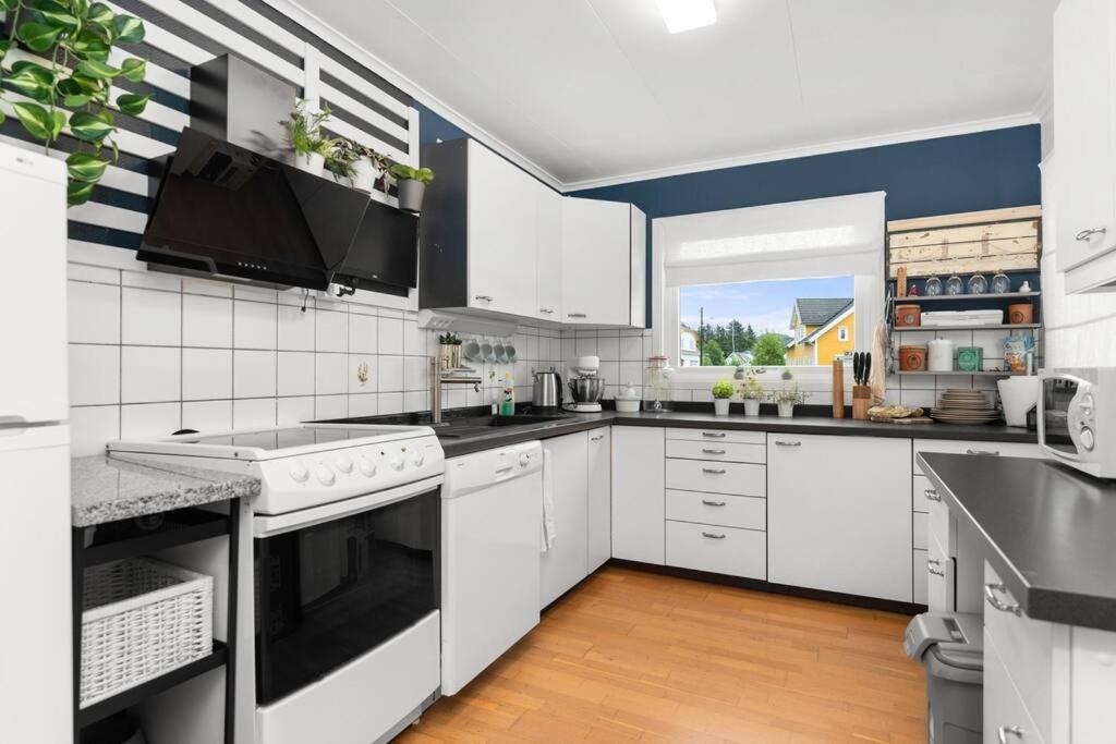 Family-Friendly Home Near Canal Spangereid Экстерьер фото